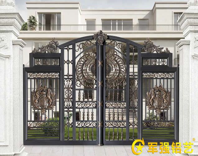 CILICILI视频APP在线看黄庭院大門